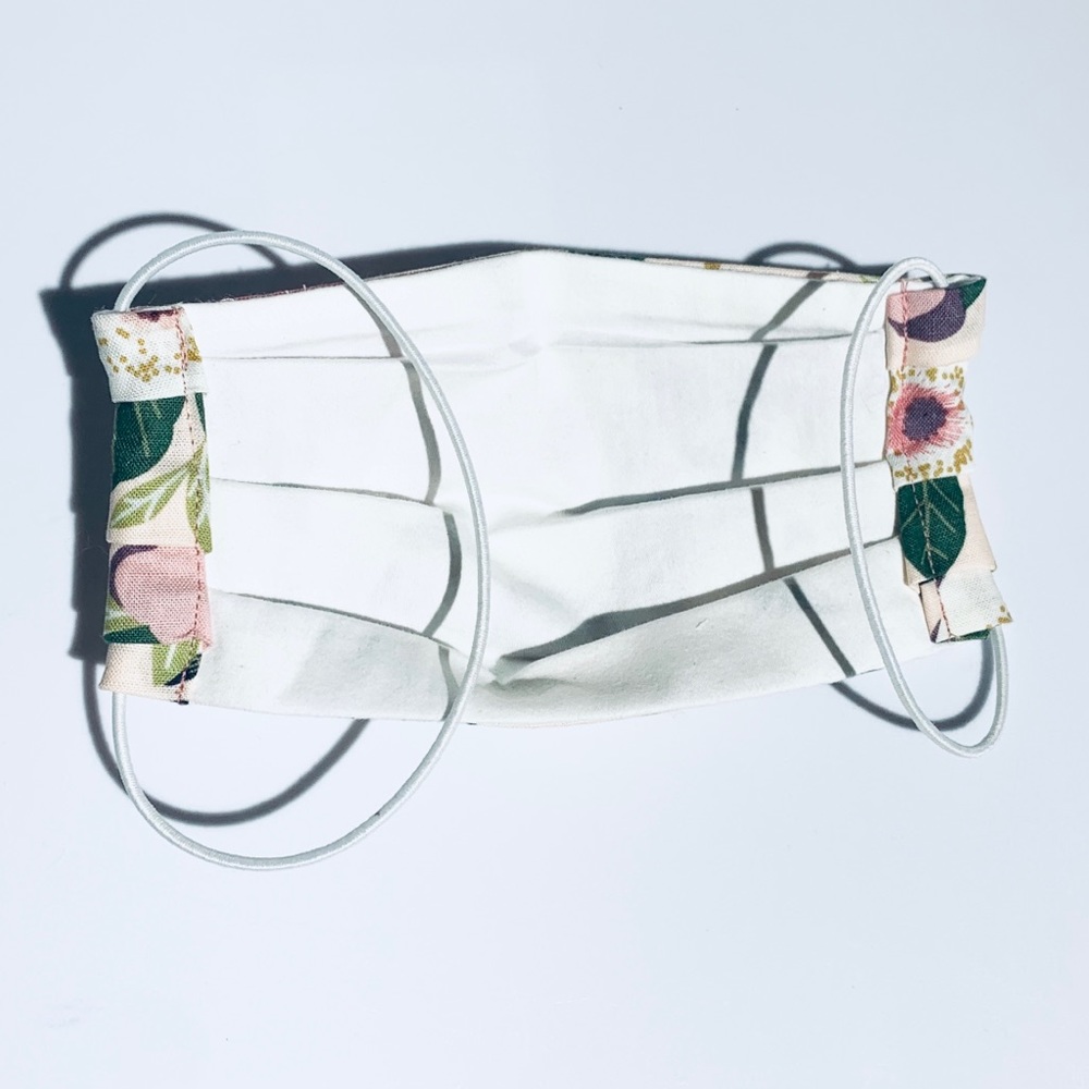 Summer Floral Cloth Reusable Face Mask Pink - Picture 2 of 7